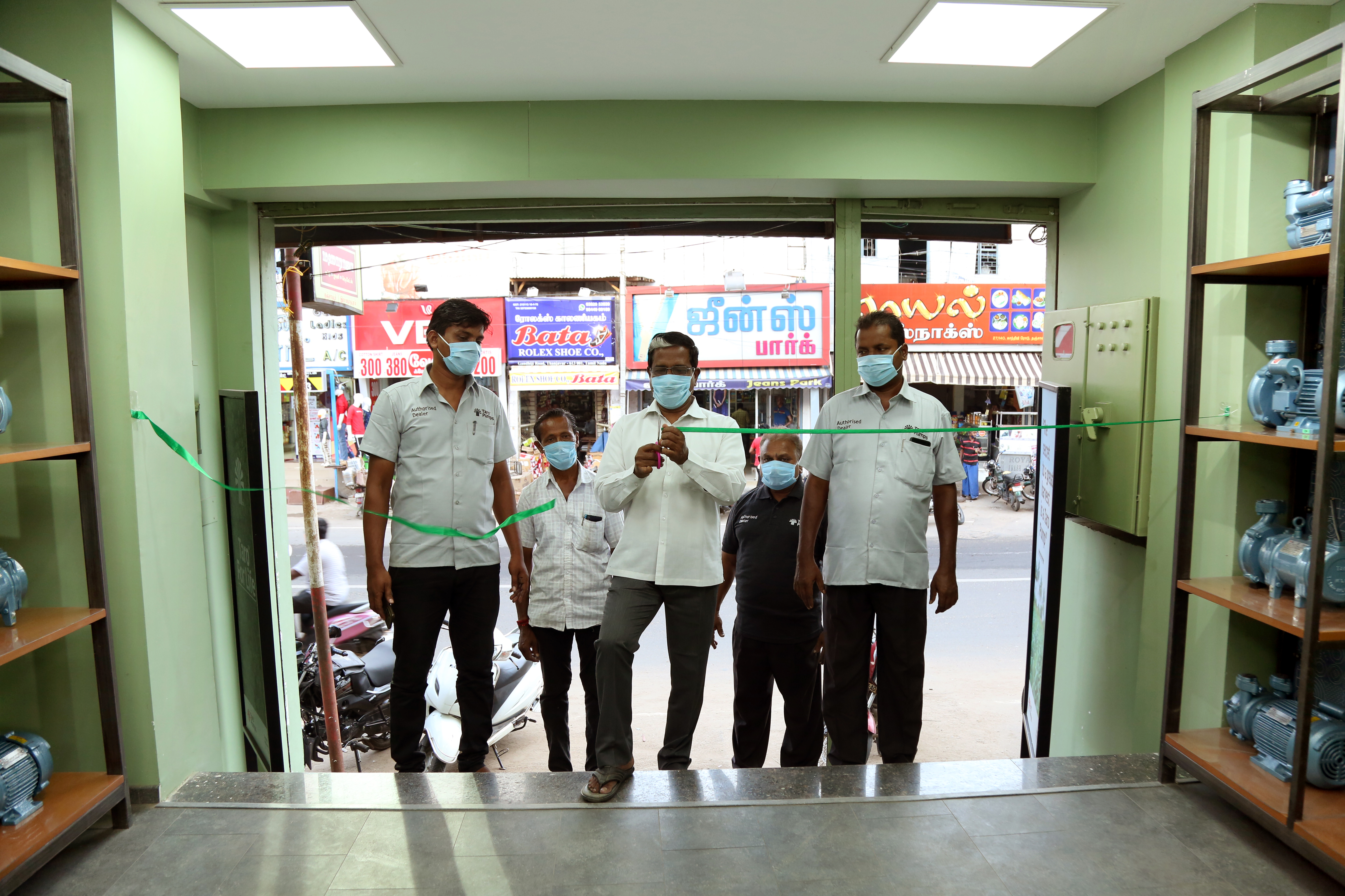 Taro Pumps dealer Amirtha Traders ribbon cutting