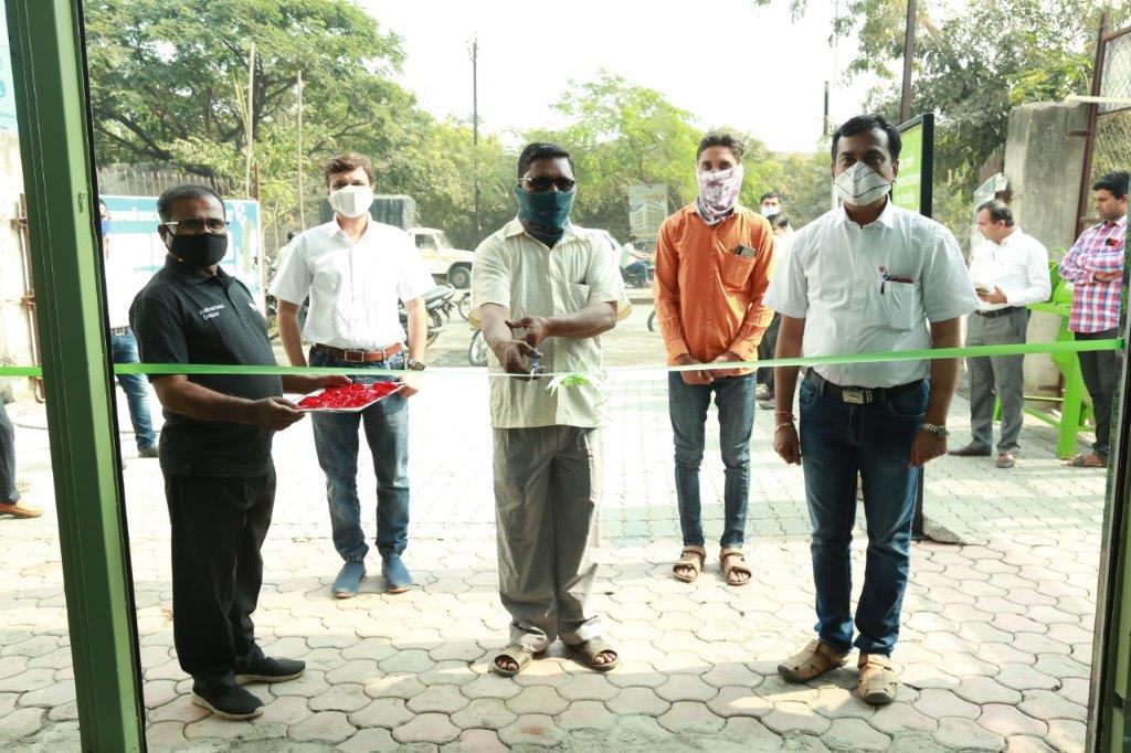 Taro Pumps dealer Vinod Engineers ribbon cutting