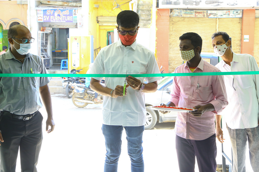 Taro Pumps dealer Sri Vinayaka Agencies ribbon cutting