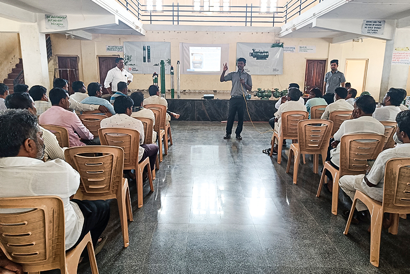 Taro Pumps sales manager conducting mechanics meet