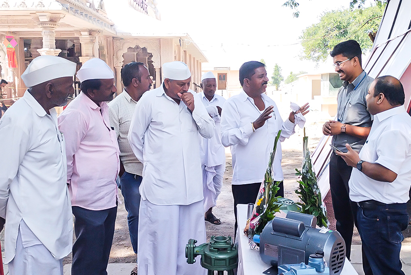 Taro Pumps sales manager explaining Taro products to customers