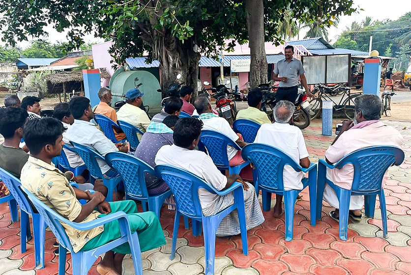 Taro Pumps sales manager explaining Taro products to customers