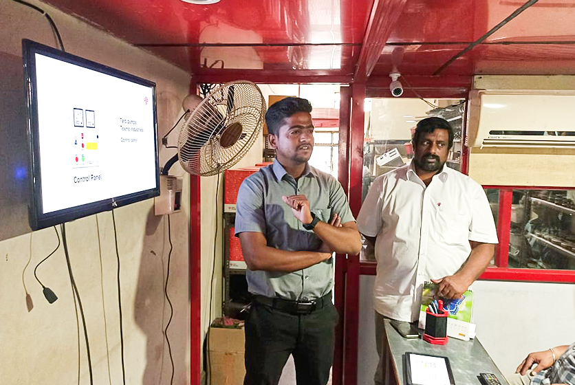 Taro Pumps sales manager conducting mechanics meet