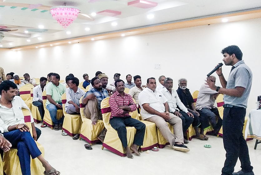 Taro Pumps sales manager conducting mechanics meet