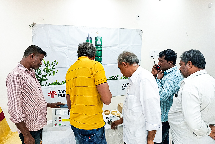 Taro Pumps conducting mechanics meet