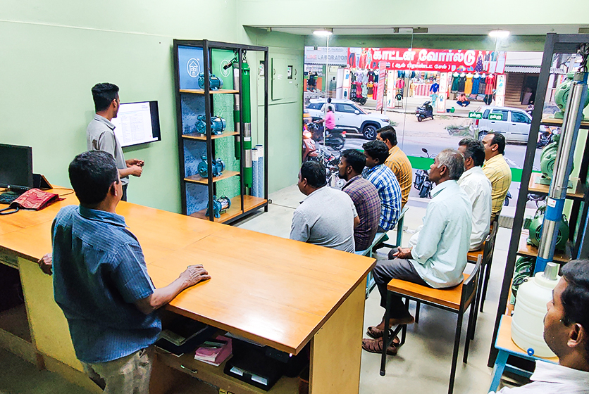 Taro Pumps conducting mechanics meet