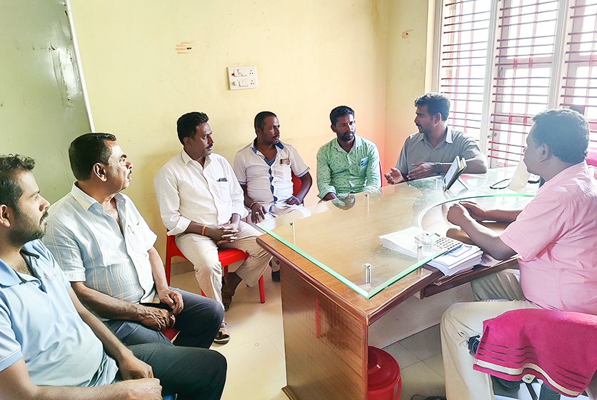 Taro Pumps conducting mechanics meet
