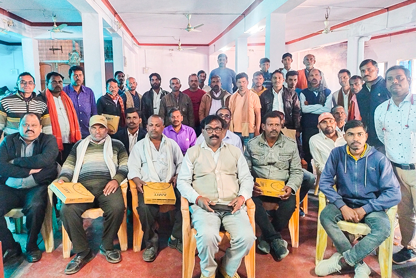Taro Pumps team and mechanics group photo