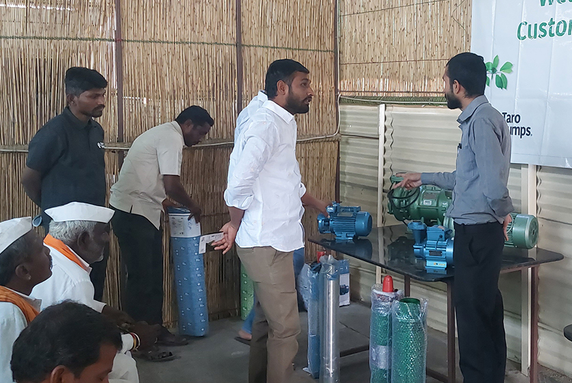 Taro Pumps manager explaining Taro Pumps products to customers