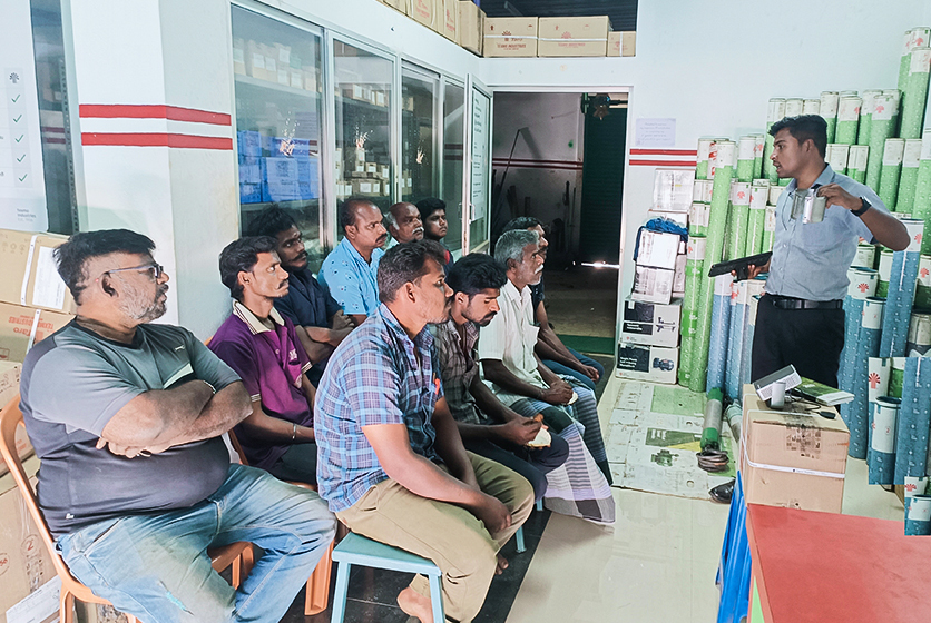 Taro Pumps manager explaining Taro Pumps products to mechanics
