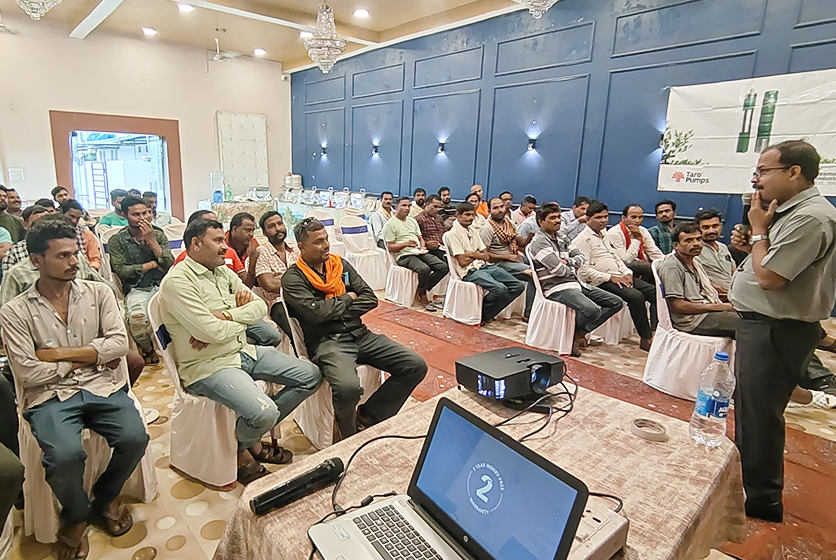 Taro Pumps manager conducting mechanics meet