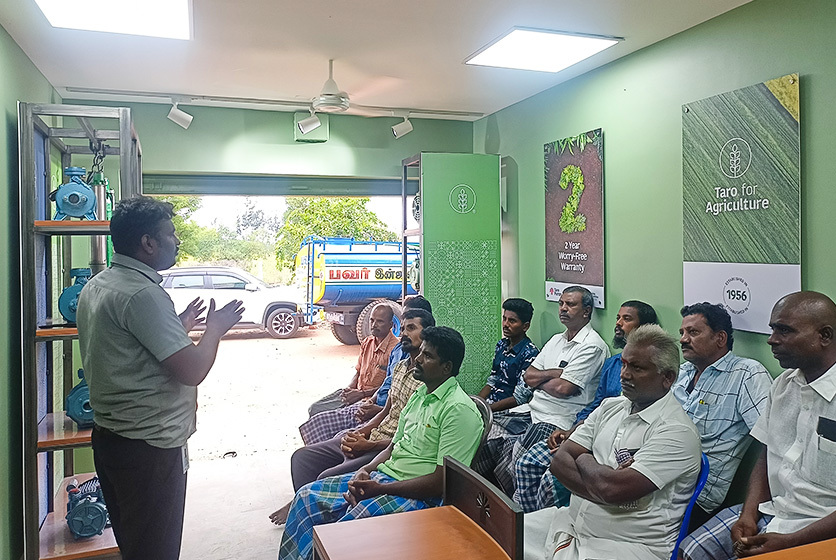 Taro Pumps manager conducting mechanics meet