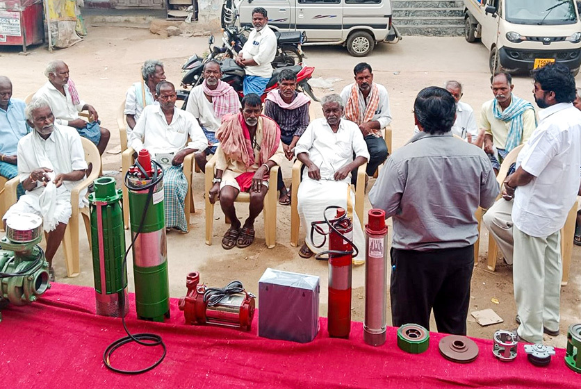 Taro Pumps manager conducting customers meet