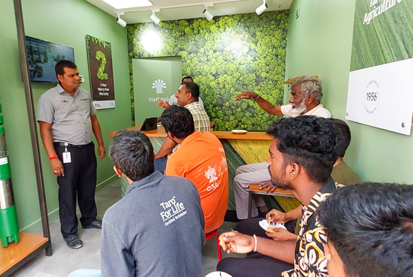 Taro Pumps manager conducting mechanics meet