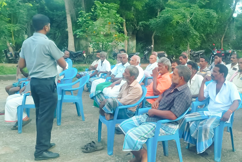 Taro Pumps manager conducting customers meet