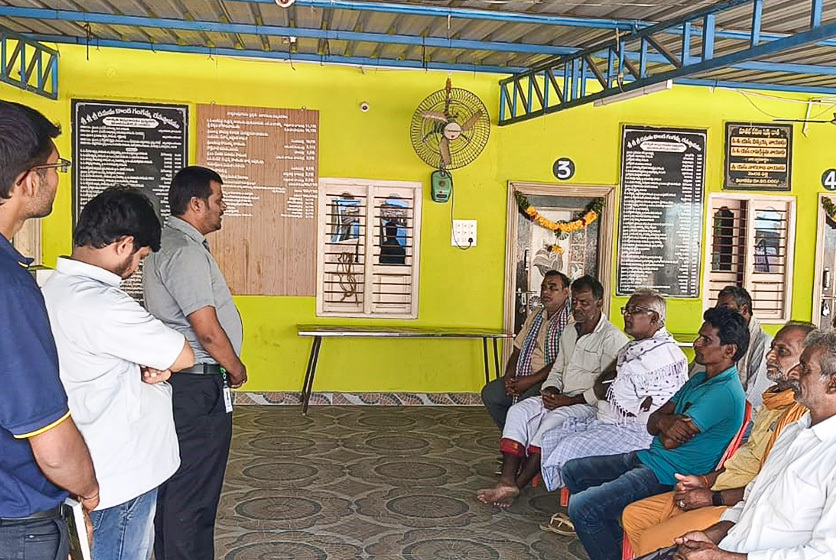 Taro Pumps manager conducting customers meet