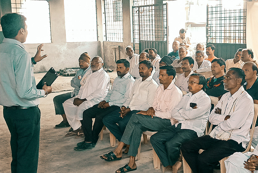 Taro Pumps manager conducting customers meet