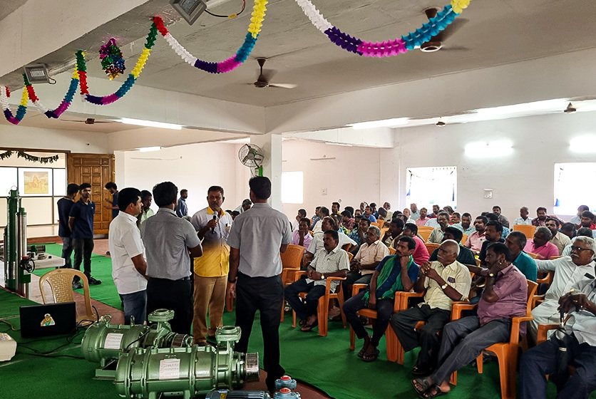 Taro Pumps conducting mechanics meet