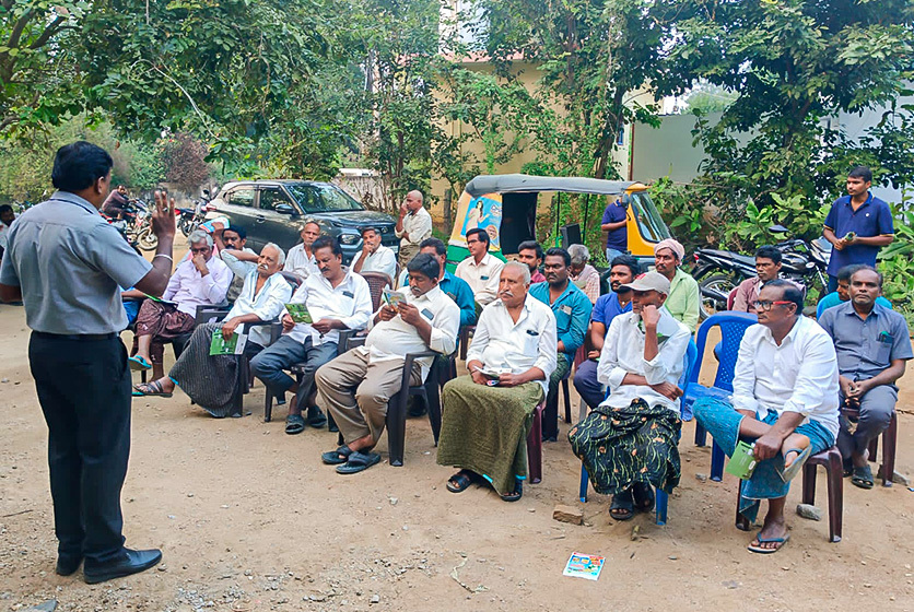 Taro Pumps manager conducting customers meet