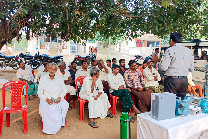 Taro Pumps manager conducting customers meet
