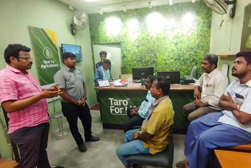 Taro Pumps conducting mechanics meet