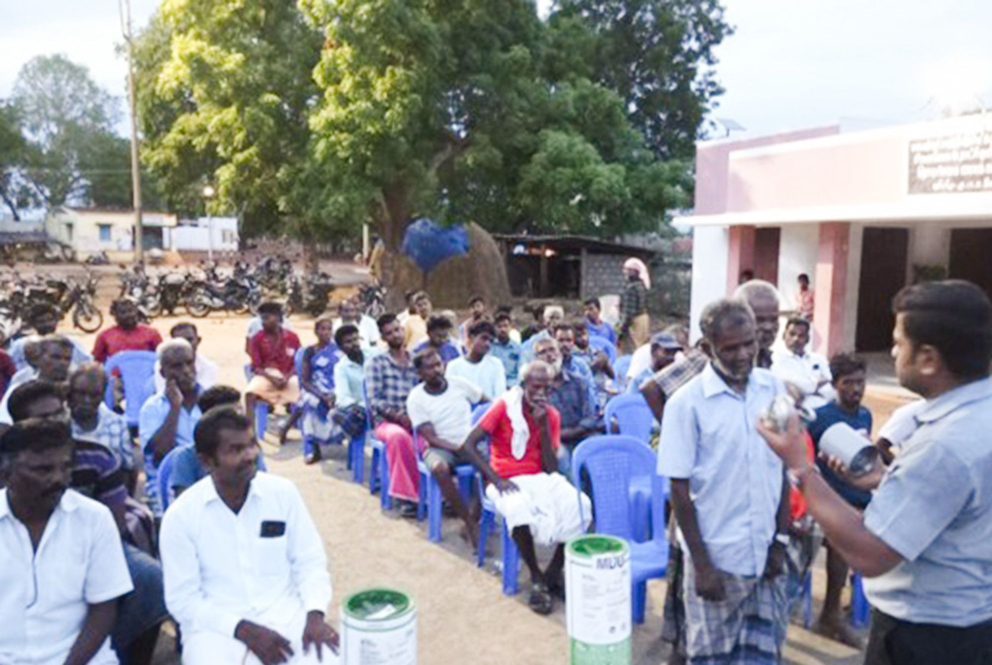 Taro Pumps conducting mechanics meet